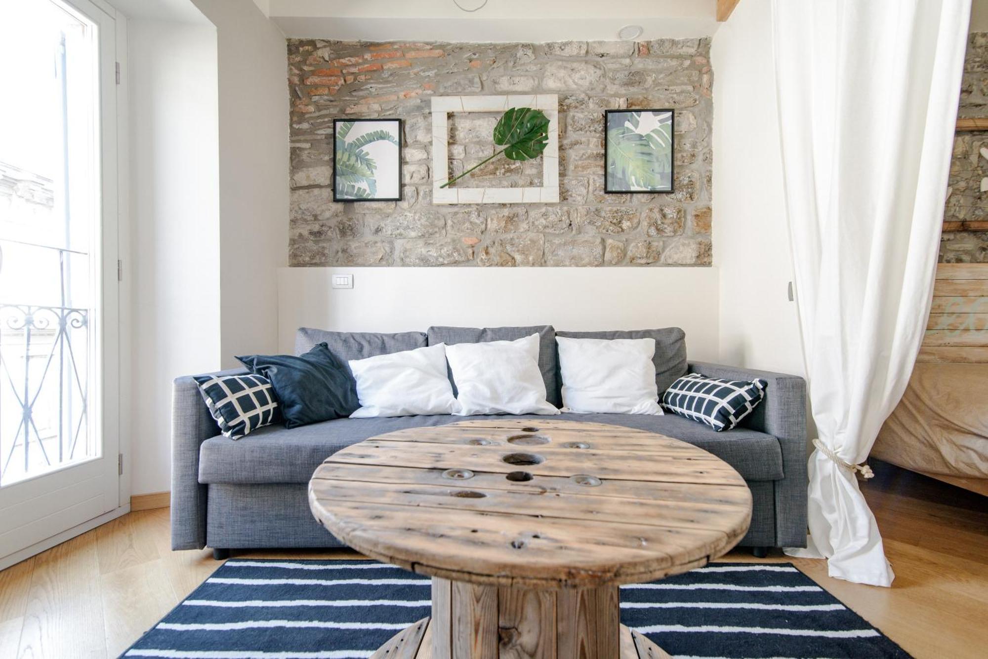 Gem Of The Lake - Luxury Apartment Como Old Town Eksteriør bilde