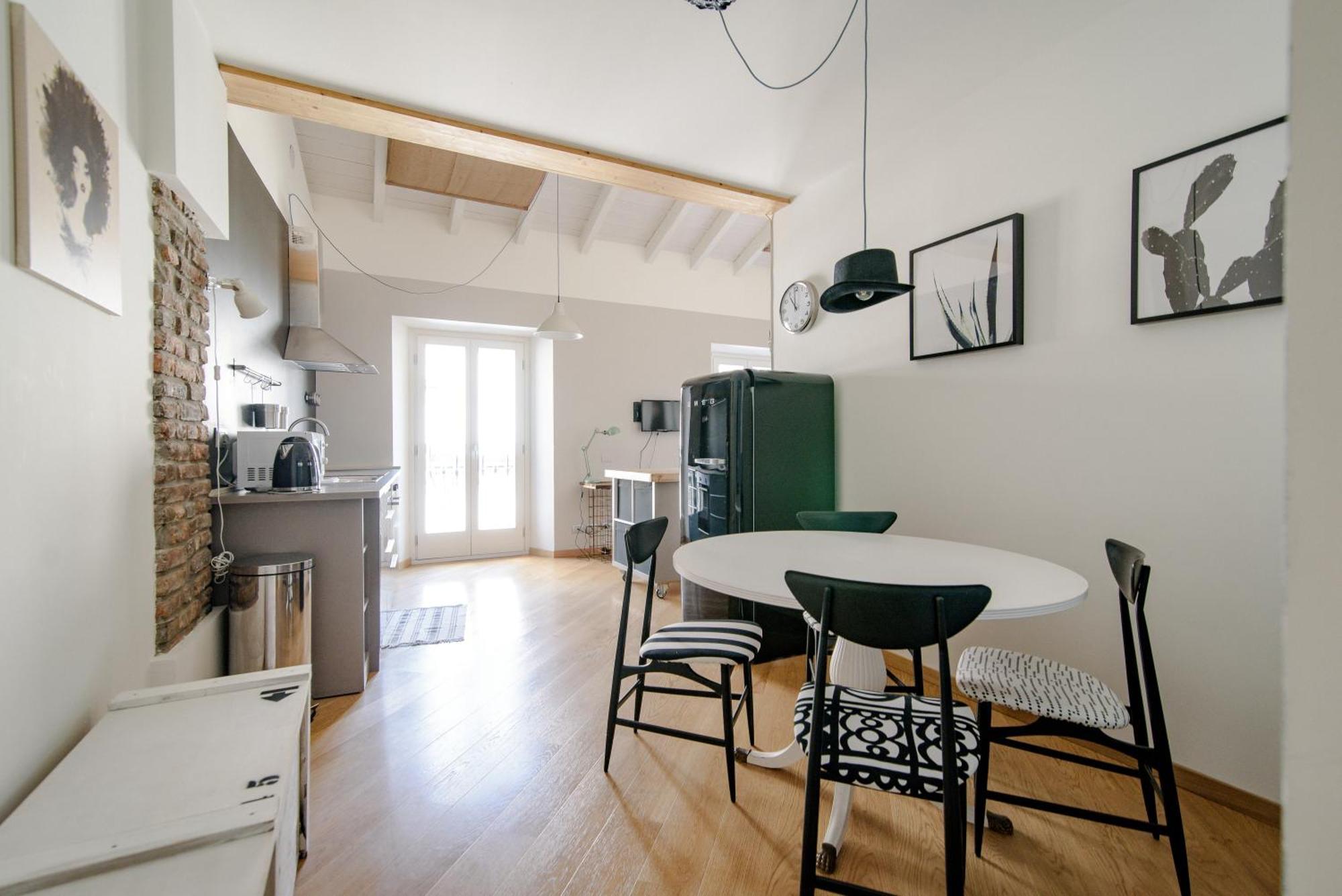 Gem Of The Lake - Luxury Apartment Como Old Town Eksteriør bilde